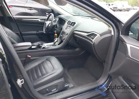 2014 Ford Fusion Se z USA, uszkodzony, nr VIN 3FA6P0H91ER381847